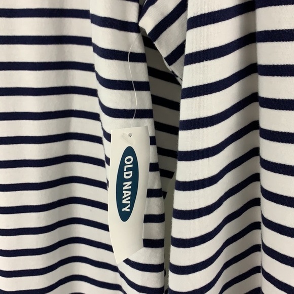 NWT Isabel Maternity Cami + Old Navy Striped 3/4 Sleeve Maternity Top - Picture 15 of 17